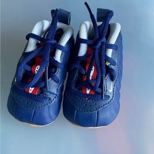 Nike Lil' Posite Pro 1C crib booties